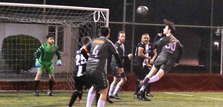 FİNALİN ADI DENİZ TEKSTİL İPLİK-ÖRGÜ VE BAHAR TEKSTİL OLDU