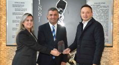 HAYIRSEVERLERDEN EĞİTİME DESTEK SÜRÜYOR