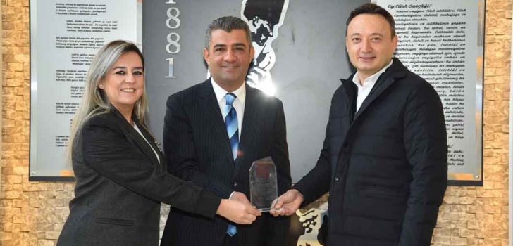 HAYIRSEVERLERDEN EĞİTİME DESTEK SÜRÜYOR