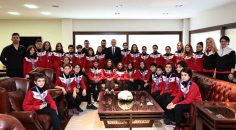 MADALYA AVCILARINDAN BAŞKAN ZOLAN’A ZİYARET