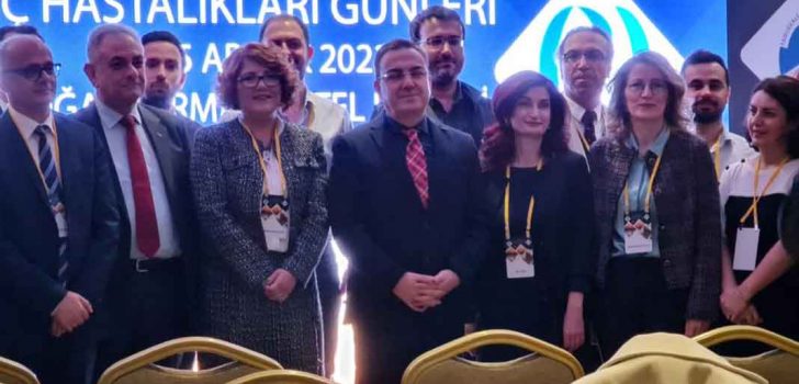 PAÜ İÇ HASTALIKLARI GÜNÜ’NE EV SAHİPLİĞİ YAPTI