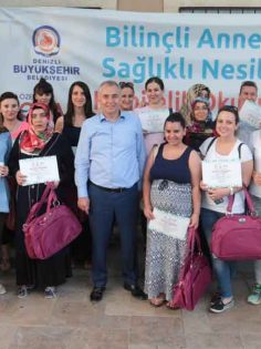 HAMİLELİK VE EVLİLİK OKULU KAYITLARI SÜRÜYOR