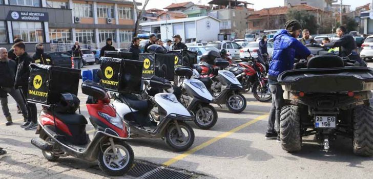 MOTOSİKLETÇİLER HIZIR GİBİ YETİŞTİ