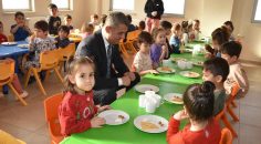 ÜCRETSİZ YEMEK UYGULAMASI BAŞLADI