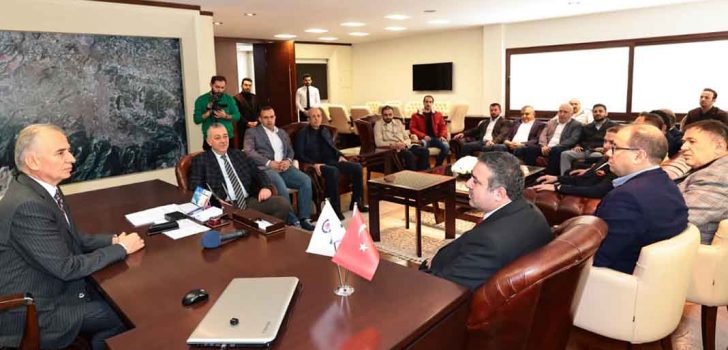 DEPREMİN YARALARI HEP BİRLİKTE SARILIYOR