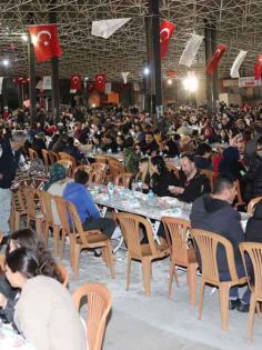 BÜYÜKŞEHİR’İN GÖNÜL SOFRASI DEĞİRMENÖNÜ’NDE KURULDU