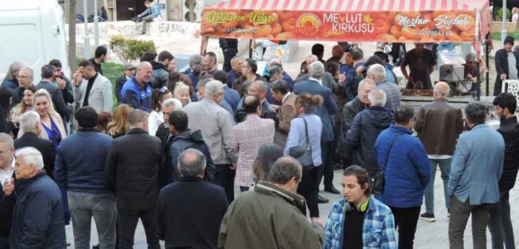 ÇİMENDAĞ ANISINA LOKMA HAYRI