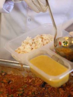 İFTARLIK VE SAHURLUKLAR MERKEZEFENDİ BELEDİYESİ AŞEVİ’NDEN