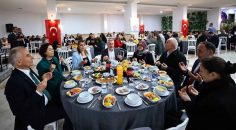 BAŞKAN ZOLAN, GÖNÜL SOFRASINDA MUHTARLARLA BULUŞTU