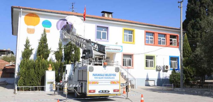 PAMUKKALE BELEDİYESİNDEN OKULLARA ÖNEMLİ DOKUNUŞ
