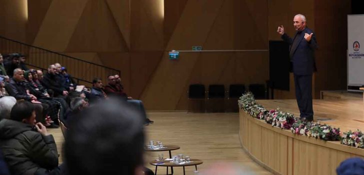 ÜNLÜ ŞAİR, BÜYÜKŞEHİR’LE RAMAZAN’IN KONUĞU OLDU