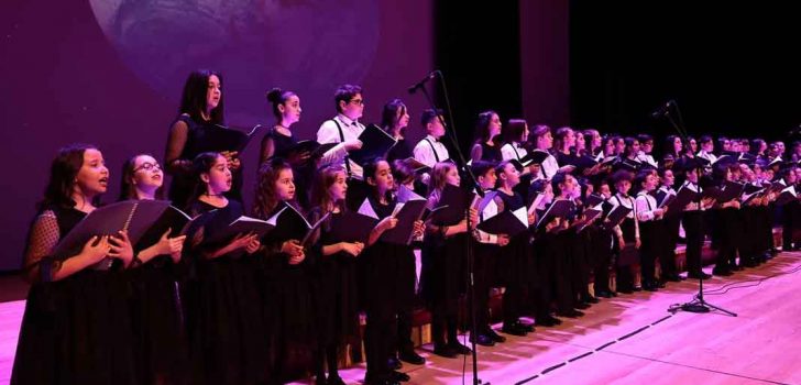 BÜYÜKŞEHİR ÇOCUK KOROSUNDAN MUHTEŞEM PERFORMANS