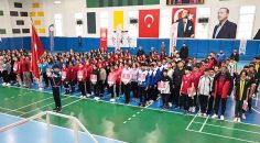 HENTBOL MÜSABAKALARI  SERONOMİ İLE BAŞLADI