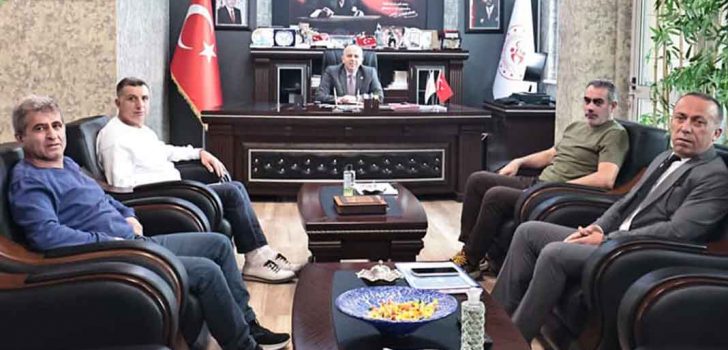 KARATECİLERDEN GENÇLİK SPOR’A ZİYARET