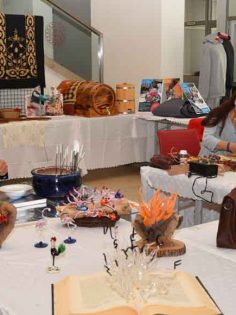 SERGİ VE ATÖLYE ÇALIŞMALARI SÜRÜYOR