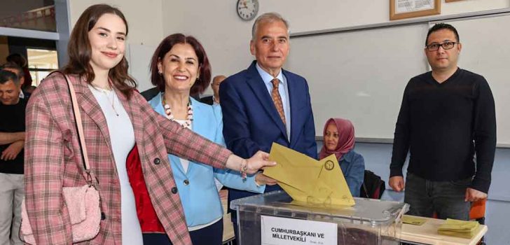 BAŞKAN ZOLAN OYUNU KULLANDI