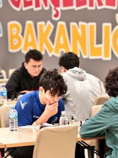 SATRANÇ TÜRKİYE ŞAMPİYONASI DENİZLİ’DE BAŞLIYOR