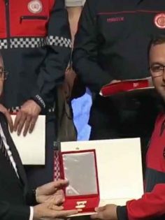 BÜYÜKŞEHİR İTFAİYESİ’NE DEVLET ÜSTÜN FEDAKARLIK MADALYASI