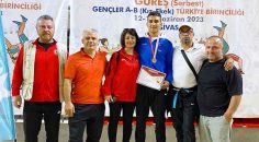 DENİZLİLİ GÜREŞÇİ TÜRKİYE ŞAMPİYONU