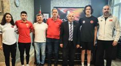 MİLLİ YÜZÜCÜ VE TRİATLONCULARDAN İLMAN’A ZİYARET