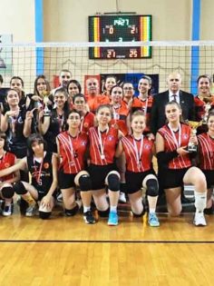 VOLEYBOL GENÇ KIZLAR MAÇLARI TAMAMLANDI