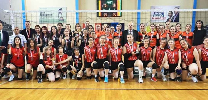 VOLEYBOL GENÇ KIZLAR MAÇLARI TAMAMLANDI