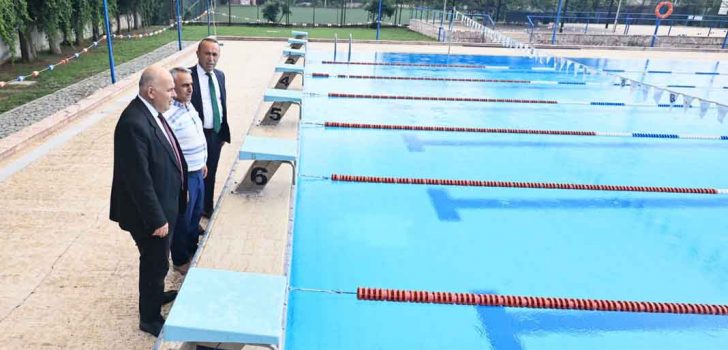 YÜZME HAVUZU YAZ DÖNEMİNE HAZIRLANIYOR