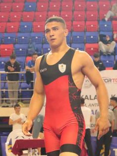 PAMUKKALE BELEDİYESPOR’UN ALTIN ÇOCUĞU