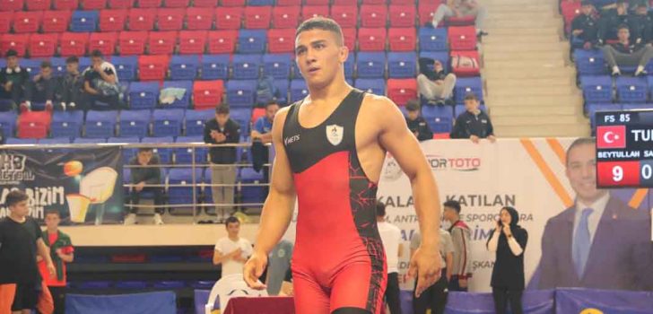 PAMUKKALE BELEDİYESPOR’UN ALTIN ÇOCUĞU