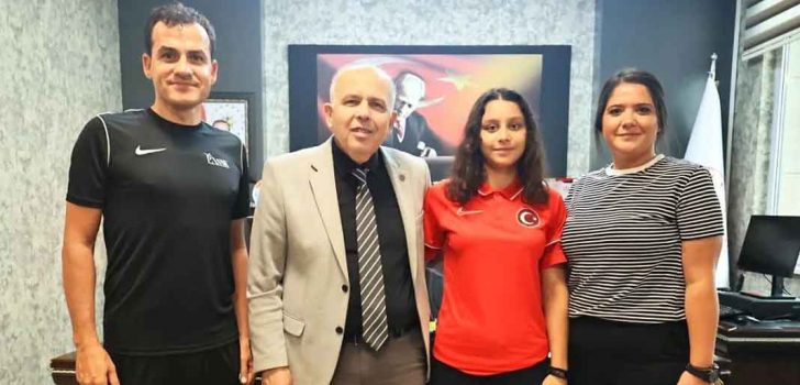 MİLLİ FORMA İLE ÜLKEYİ TEMSİL EDECEK