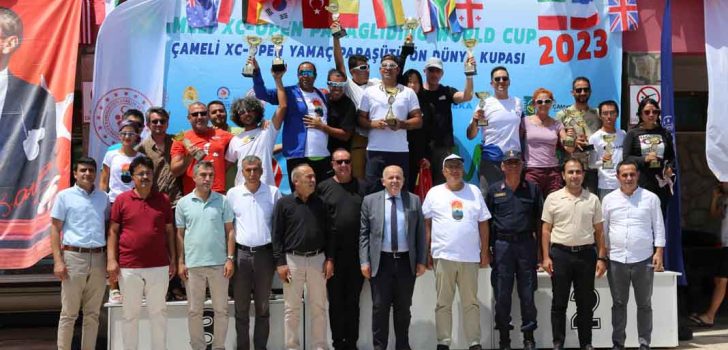 ÇAMELİ’DE YAMAÇ PARAŞÜTÜ HEYECANI SONA ERDİ