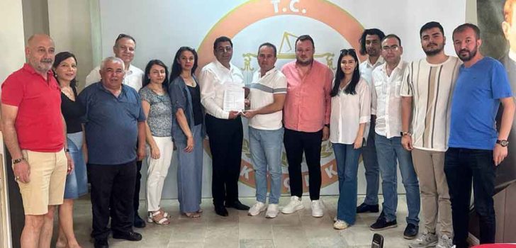 CHP’DE MÜJDAT İLHAN MAZBATAYI ALDI