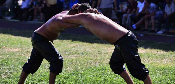 KALE’DE YAĞLI GÜREŞ HEYECANI