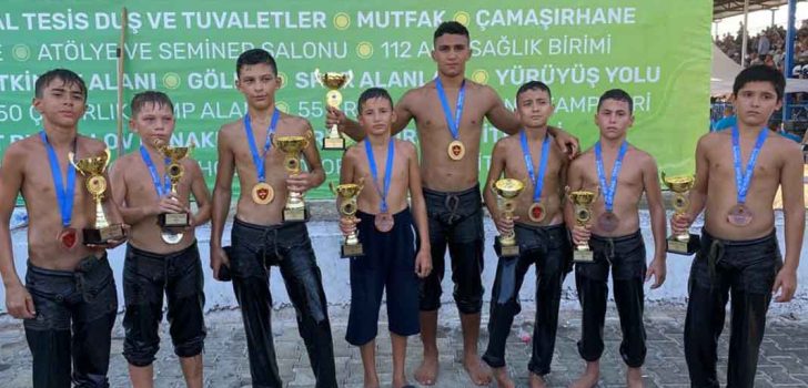 PAMUKKALELİ PEHLİVANLAR MANİSA’DAN 8 MADALYA ÇIKARDI