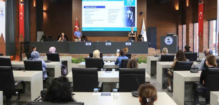 BELEDİYE ÇALIŞANLARINA “EN İYİ NARKOTİK ANNE-BABA” EĞİTİMİ