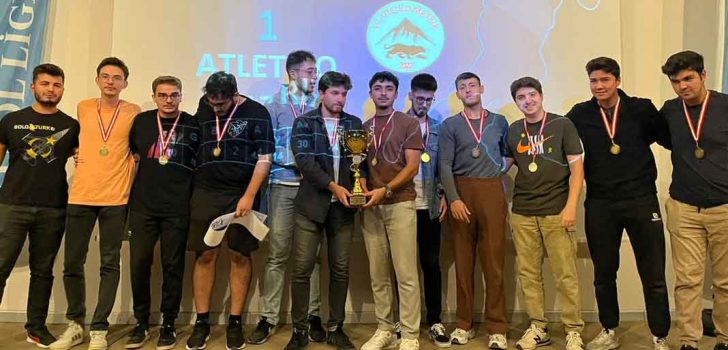 PAÜ TIP FAKÜLTESİ FUTBOL LİGİ’NDE ÖDÜLLER DAĞITILDI