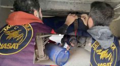 JASAT KAÇAKÇILARI YAKALADI