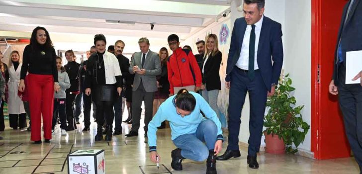 ÖZEL ÖĞRENCİLER DİLİMİZİN ZENGİNLİĞİNİ KEŞFEDİYOR