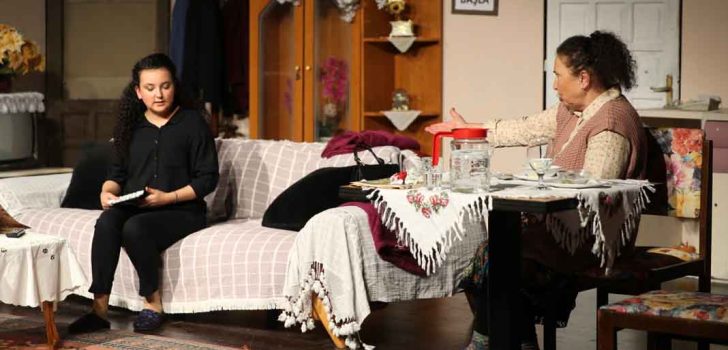 MERKEZEFENDİ KENT TİYATROSU’NA YİNE TAM NOT