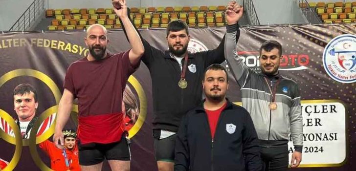 HALTERDE MEHMET AVCIL TÜRKİYE ŞAMPİYONU