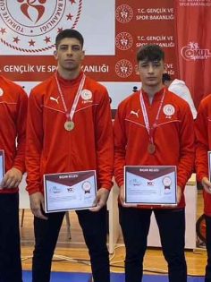 SÜLEYMAN TÜRKİYE ŞAMPİYONU