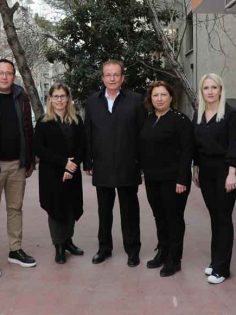 ESNAFLAR, PEKDEMİR’İN YANINDA