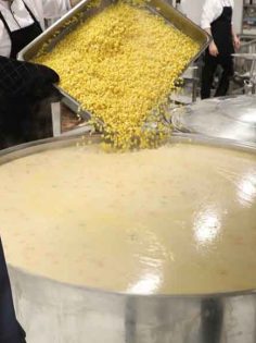 ERTEMUR: PAMUKKALE’DE HİÇ KİMSE YALNIZ DEĞİL