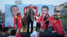 ERTEMUR, HALK BULUŞMASINDA BAŞKAN GİBİ KARŞILANDI