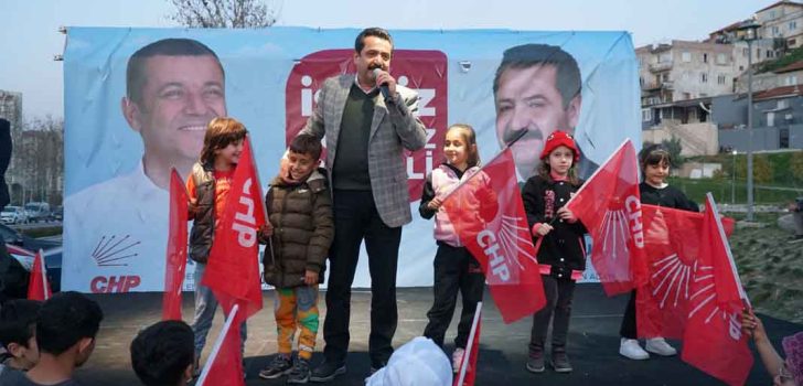 ERTEMUR, HALK BULUŞMASINDA BAŞKAN GİBİ KARŞILANDI