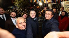 BAŞER’DEN VAKİT GELDİ SELFİESİ