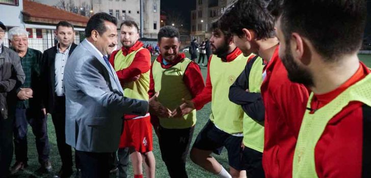 ERTEMUR: MİLLİ SPORCULARIMIZ PAMUKKALE’DE YETİŞECEK