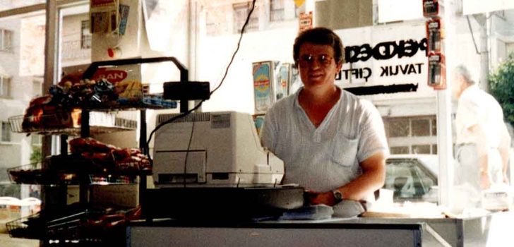 ACIPAYAM’IN ÇAMURLU TARLASINDAN BAŞKAN ADAYLIĞINA