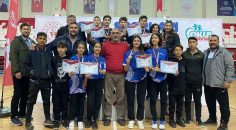 DENİZLİLİ DARTÇILARDAN ÇİFTE ŞAMPİYONLUK