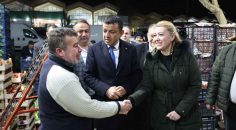 BAŞKAN ŞENİZ DOĞAN’DAN HAL ESNAFINA ZİYARET
